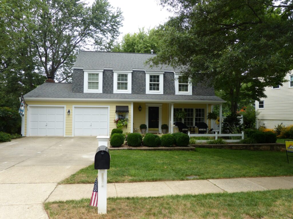 James Hardie fiber cement siding project by Sunshine Contracting on a Northern Virginia home (photo 51)