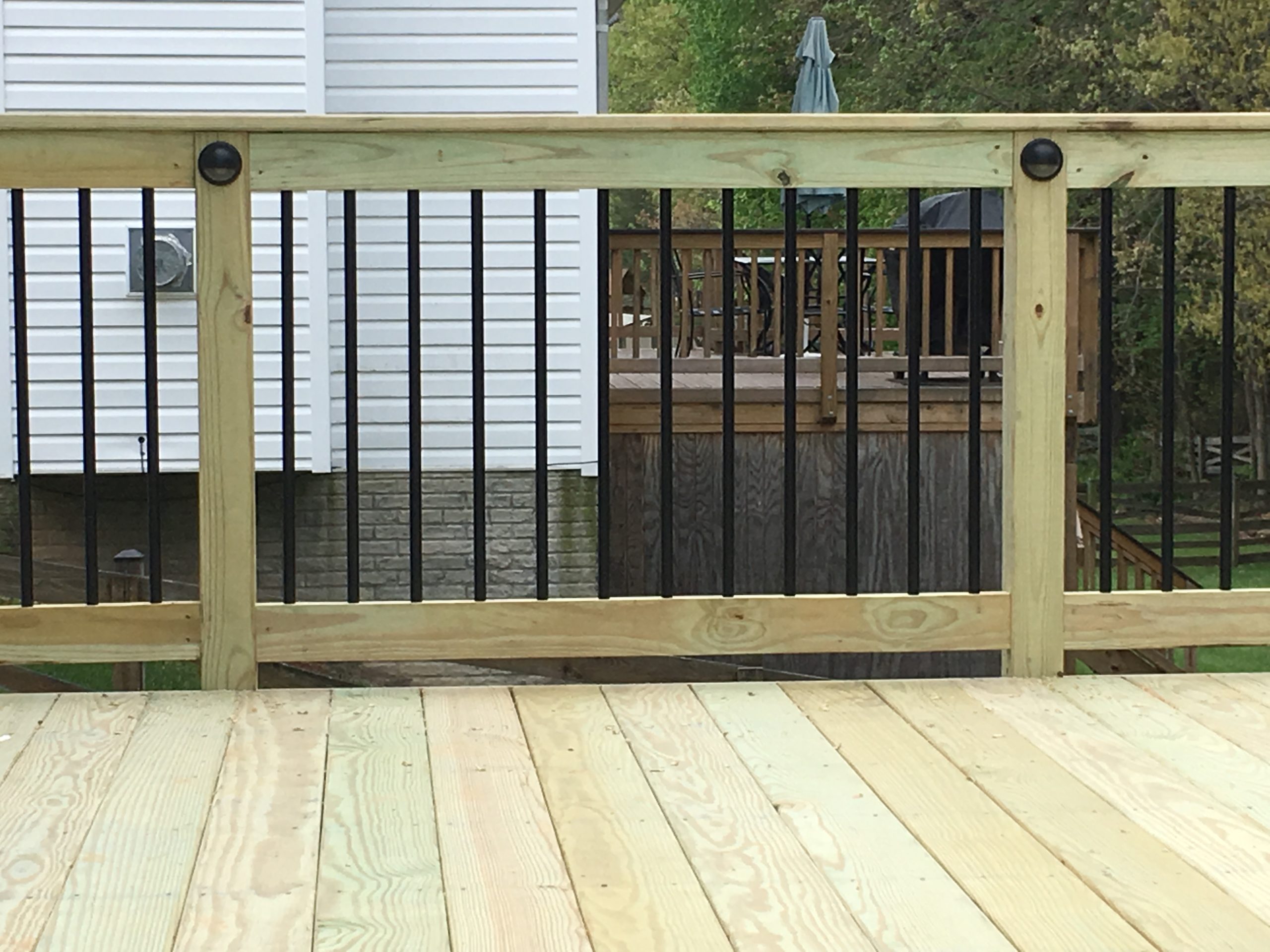 Composite deck project by Sunshine Contracting on a Northern Virginia home (photo 123)