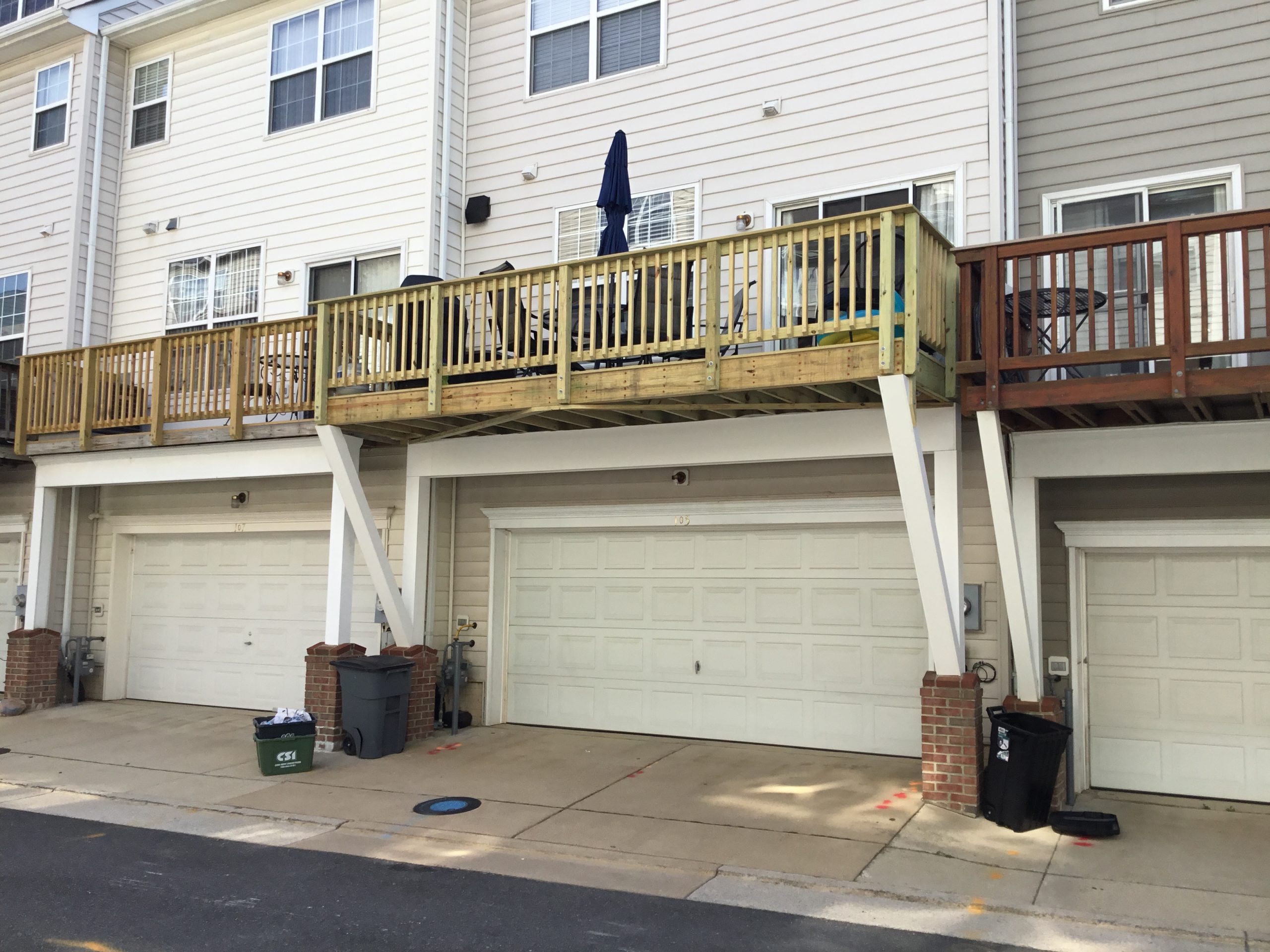 Composite deck project by Sunshine Contracting on a Northern Virginia home (photo 118)