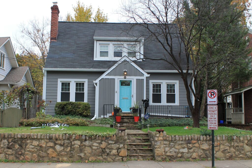 James Hardie siding installed by Sunshine Contracting