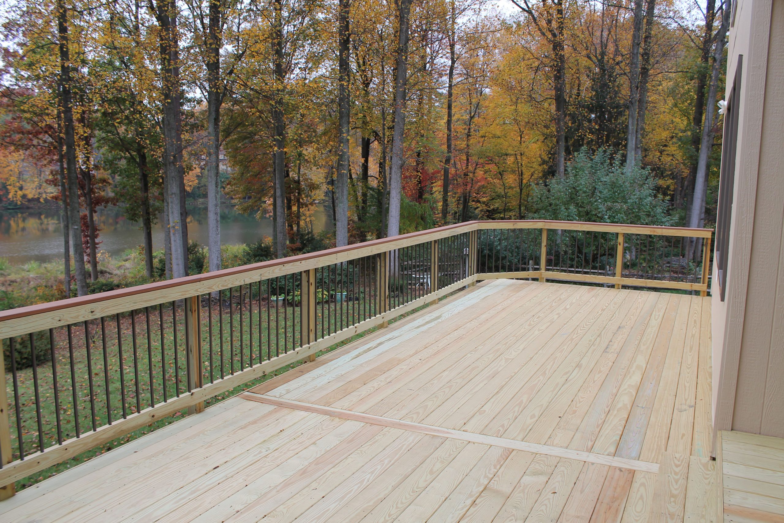 Composite deck project by Sunshine Contracting on a Northern Virginia home (photo 111)