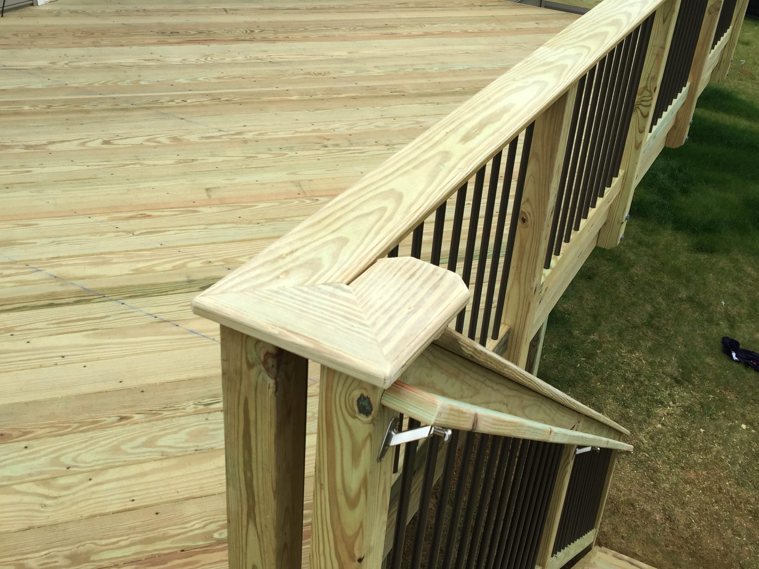 Composite deck project by Sunshine Contracting on a Northern Virginia home (photo 85)