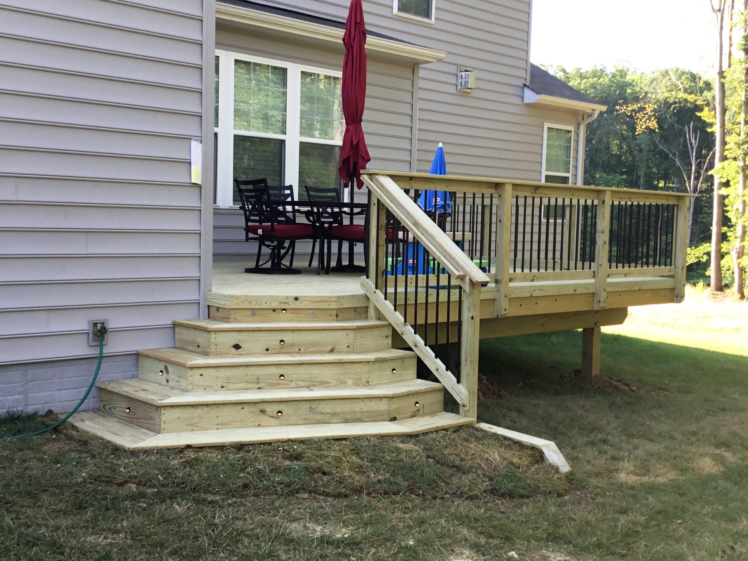Composite deck project by Sunshine Contracting on a Northern Virginia home (photo 76)