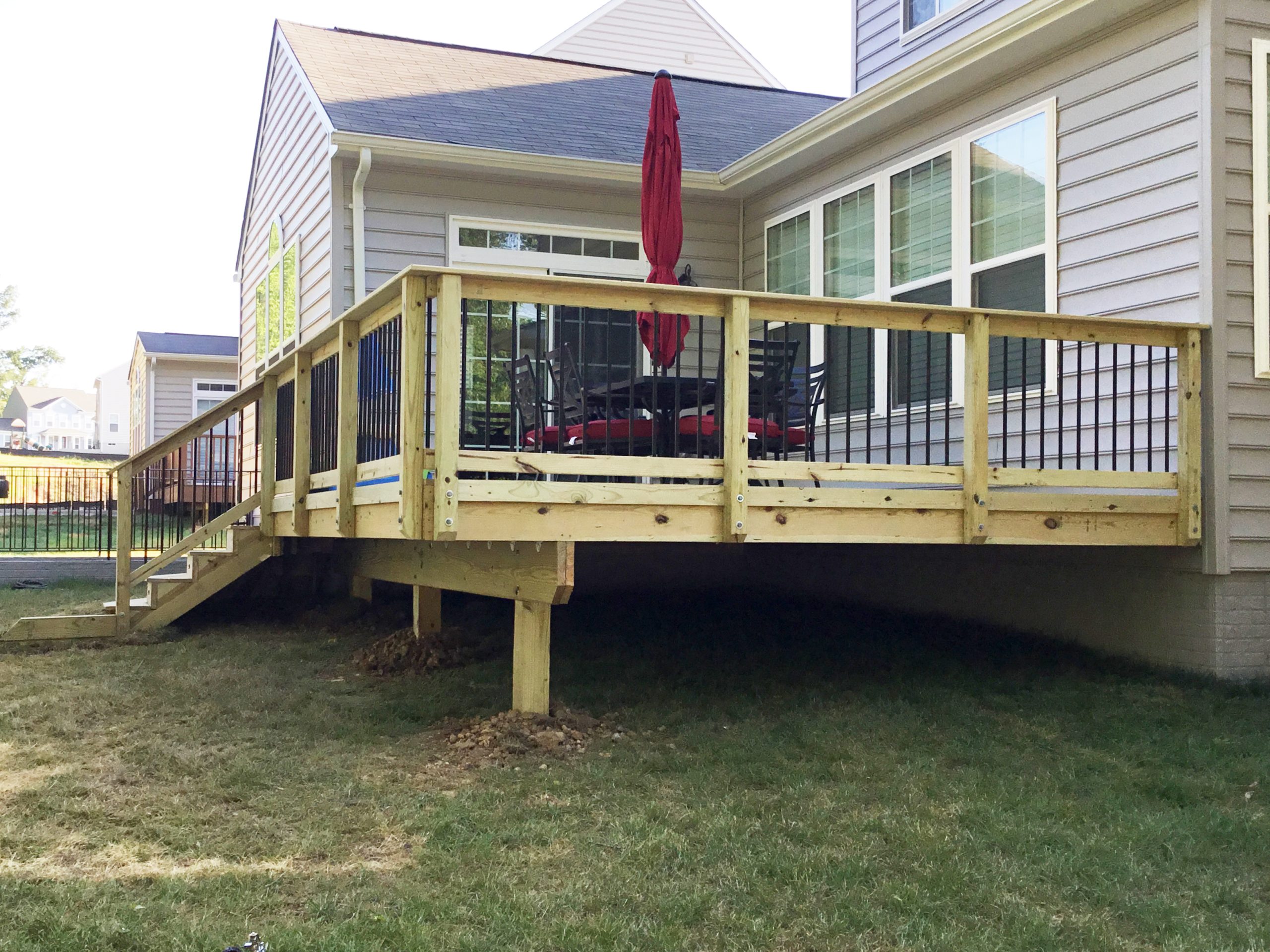 Composite deck project by Sunshine Contracting on a Northern Virginia home (photo 78)
