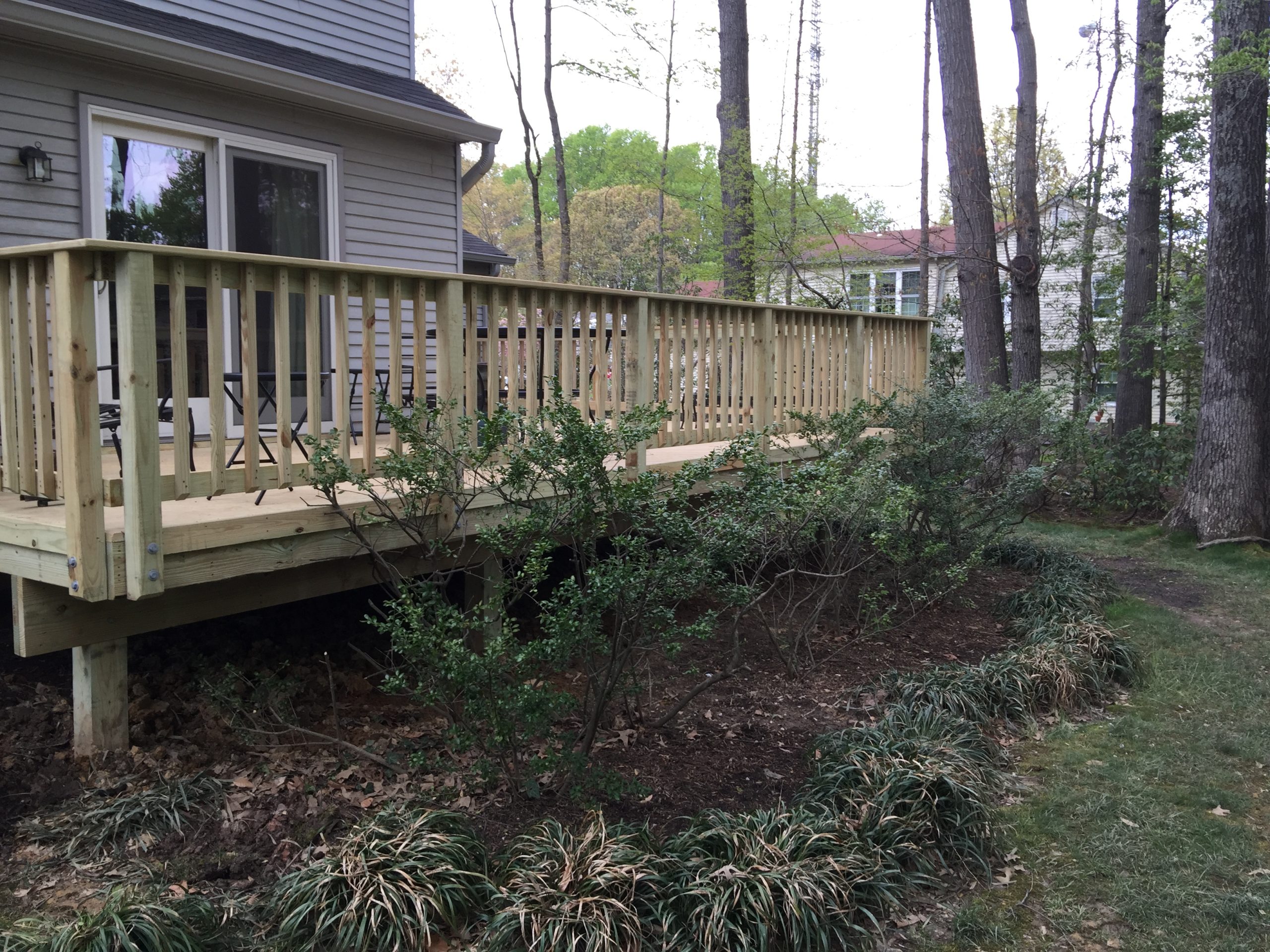 Composite deck project by Sunshine Contracting on a Northern Virginia home (photo 47)