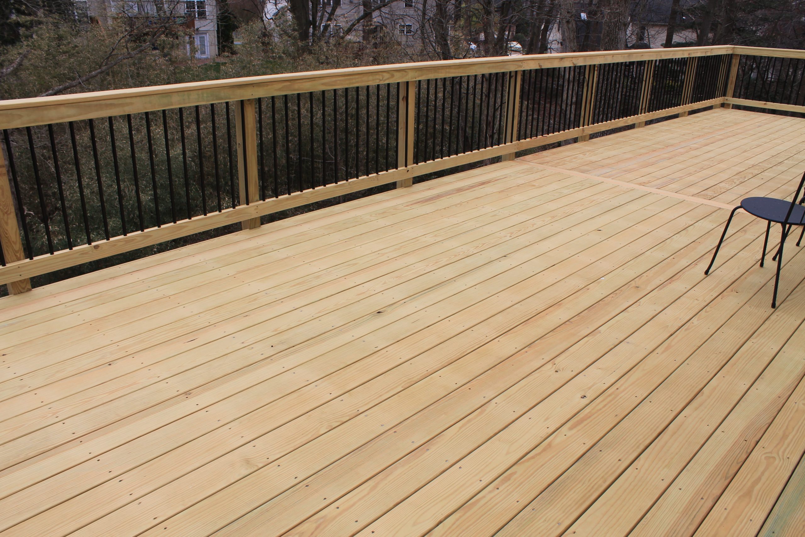 Composite deck project by Sunshine Contracting on a Northern Virginia home (photo 13)