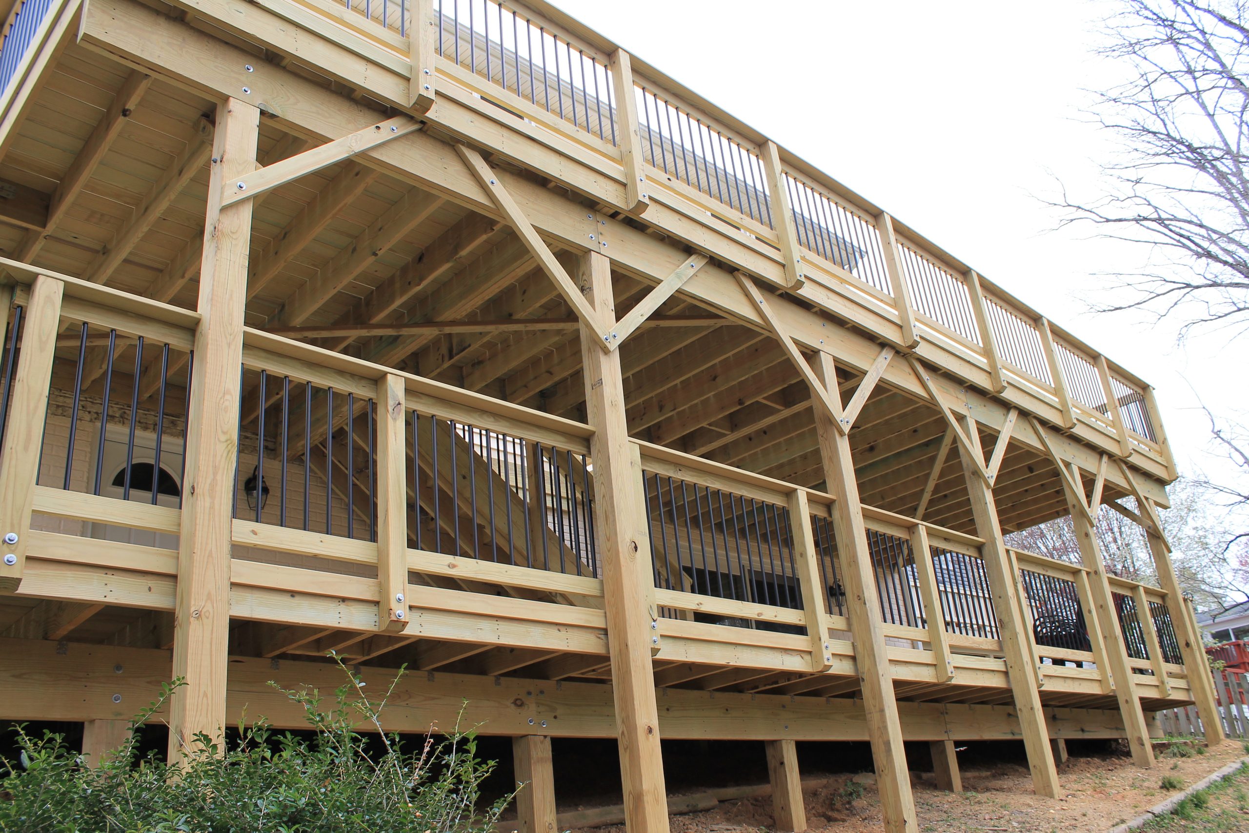 Composite deck project by Sunshine Contracting on a Northern Virginia home (photo 2)