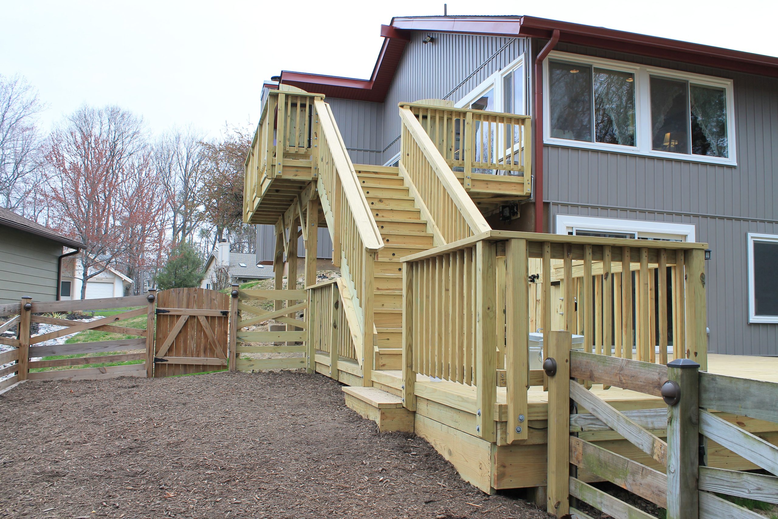 Composite deck project by Sunshine Contracting on a Northern Virginia home (photo 19)