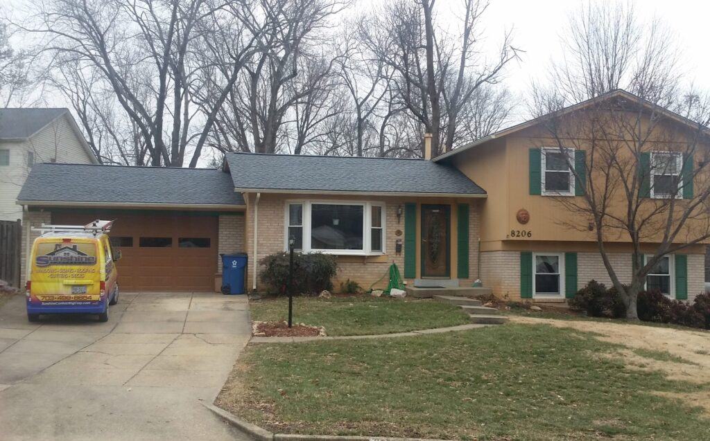 Architectural shingle roofing project by Sunshine Contracting on a Northern Virginia home (photo 14)