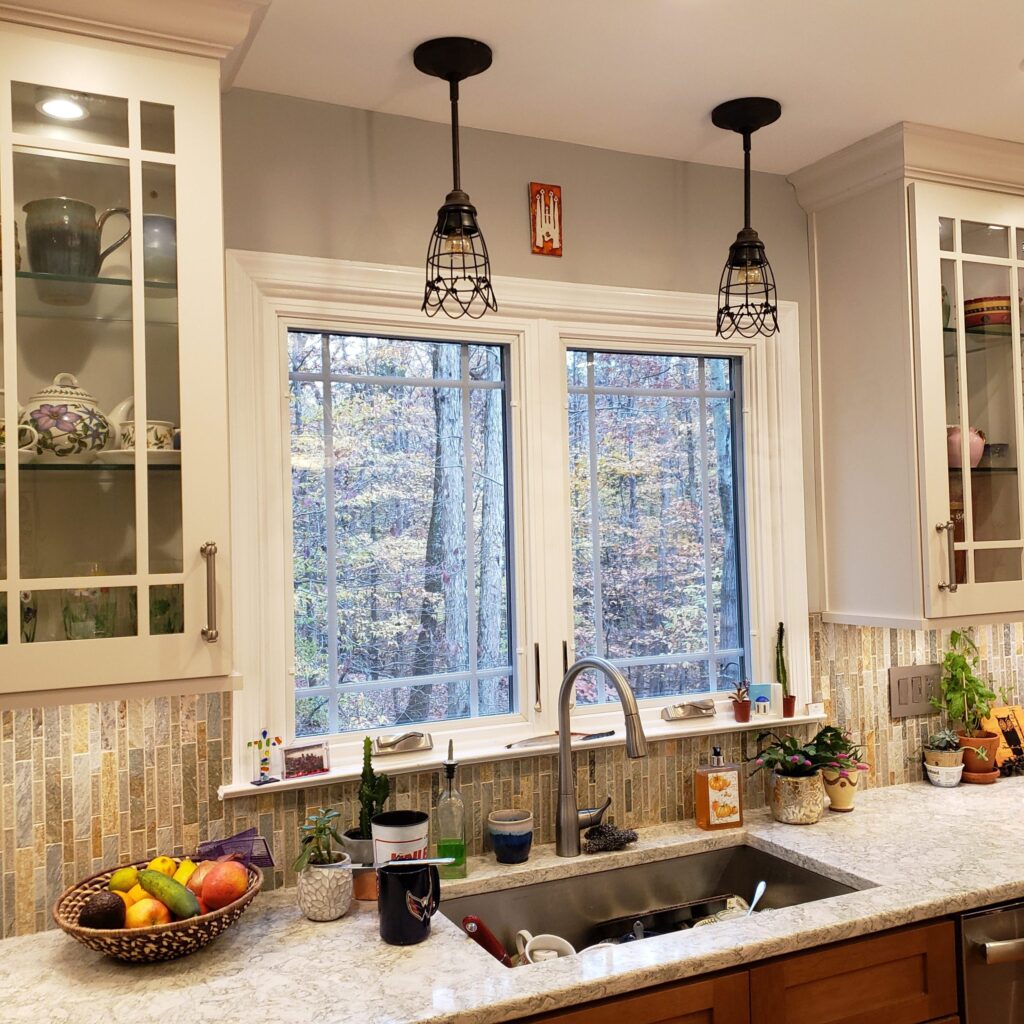 Casement windows project by Sunshine Contracting on a Northern Virginia home (photo 4)