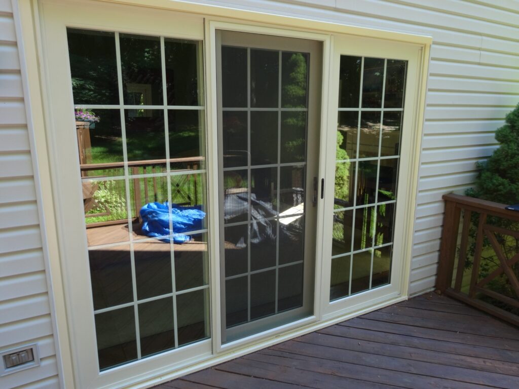 Sliding glass door project by Sunshine Contracting on a Northern Virginia home (photo 12)