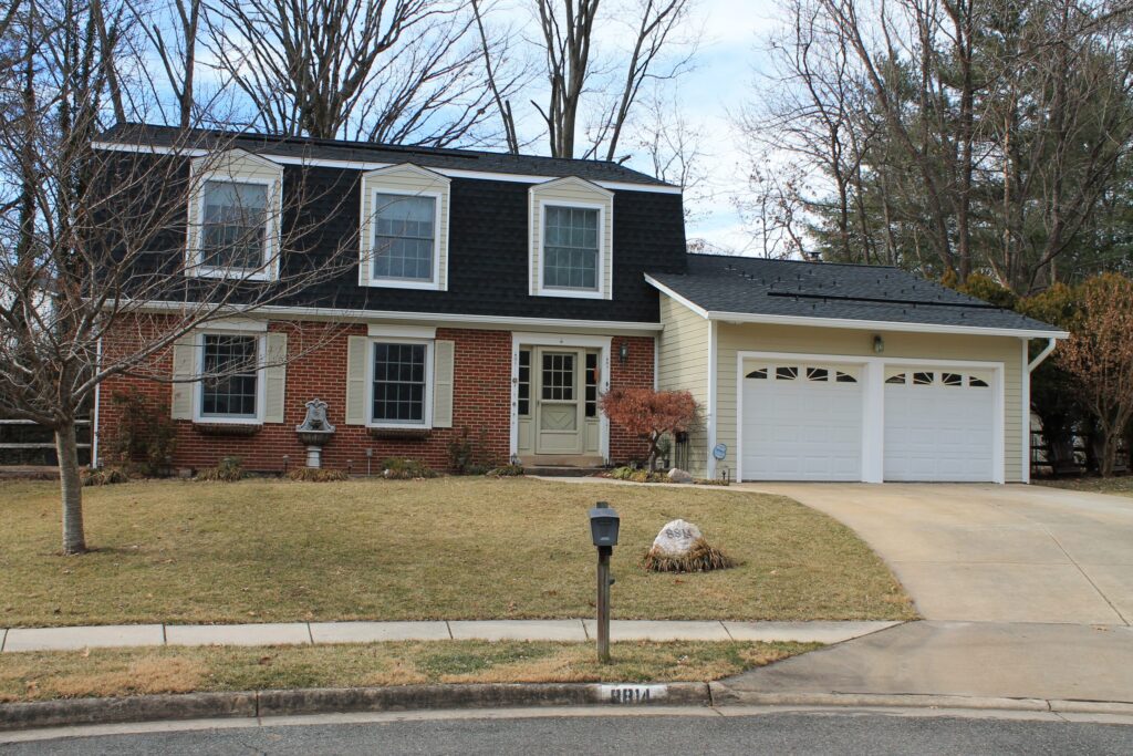 James Hardie fiber cement siding project by Sunshine Contracting on a Northern Virginia home (photo 31)