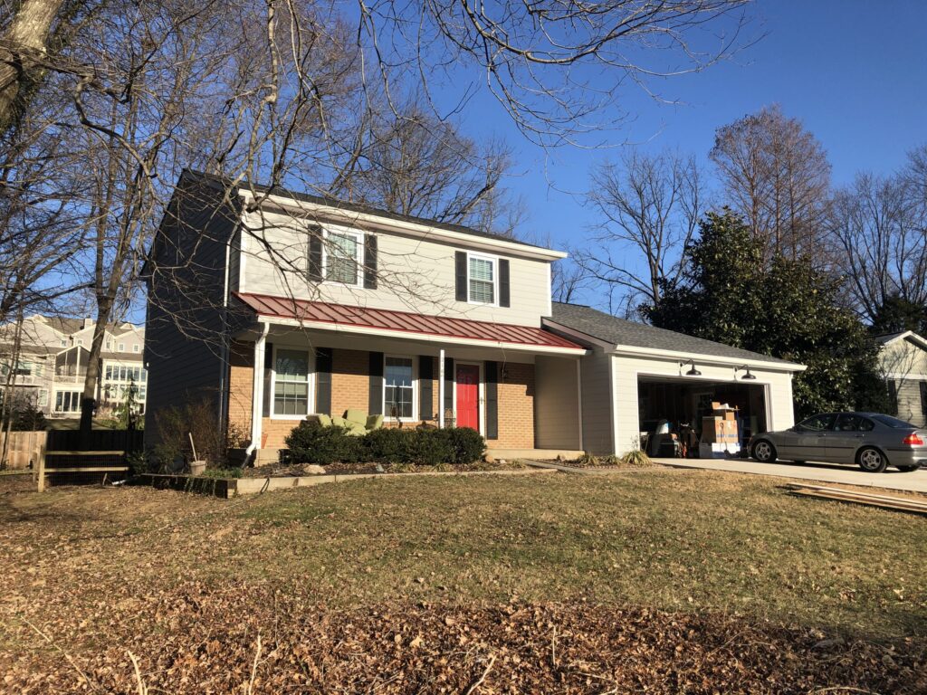 James Hardie fiber cement siding project by Sunshine Contracting on a Northern Virginia home (photo 4)