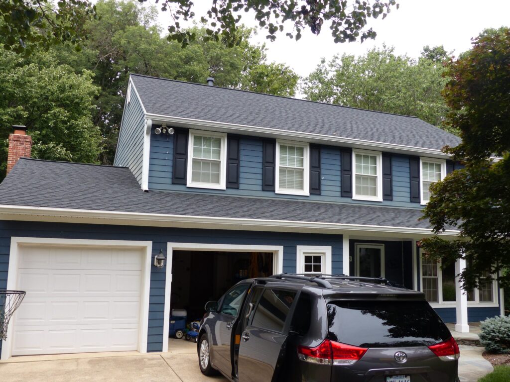 Architectural shingle roofing project by Sunshine Contracting on a Northern Virginia home (photo 44)